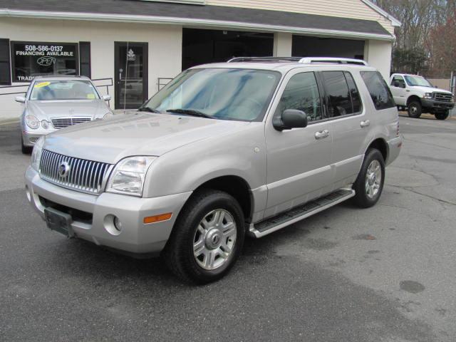 Mercury Mountaineer 2003 photo 2