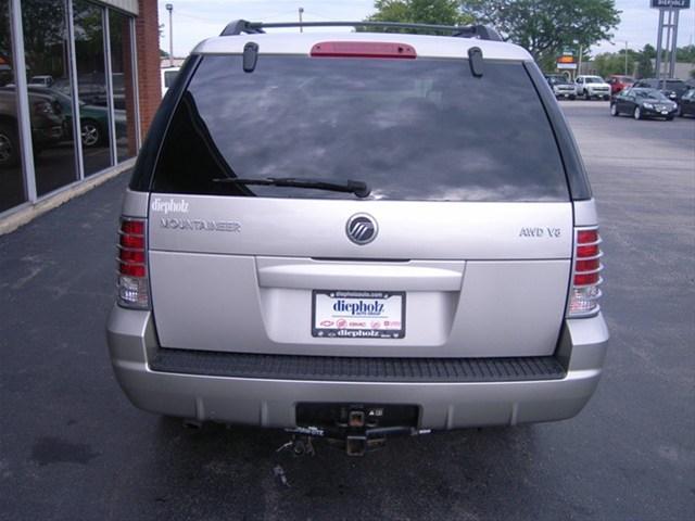Mercury Mountaineer 2003 photo 3