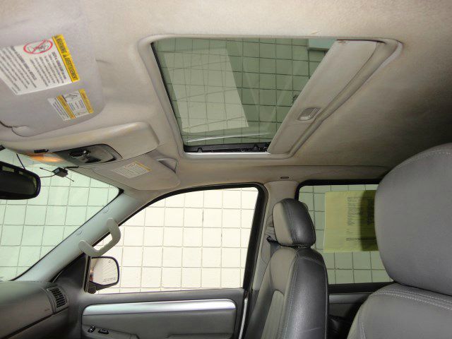 Mercury Mountaineer 2003 photo 4