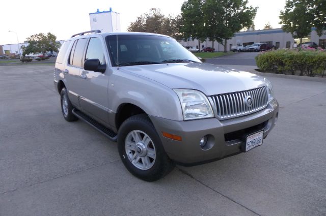 Mercury Mountaineer 2003 photo 3