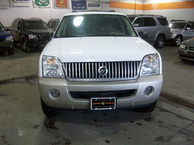 Mercury Mountaineer 2004 photo 3