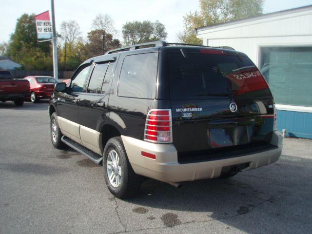 Mercury Mountaineer 2004 photo 5