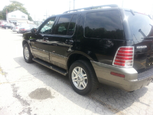 Mercury Mountaineer 2004 photo 3