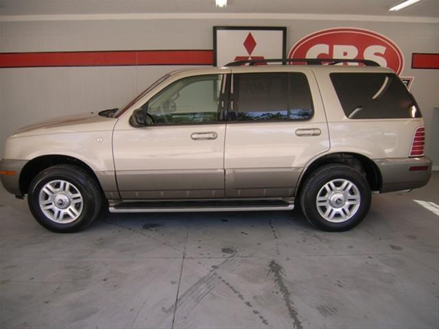 Mercury Mountaineer 2004 photo 3