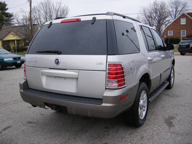 Mercury Mountaineer 2004 photo 4