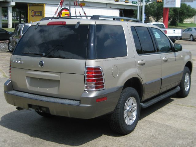 Mercury Mountaineer HB Gas/electric Hybrid SUV