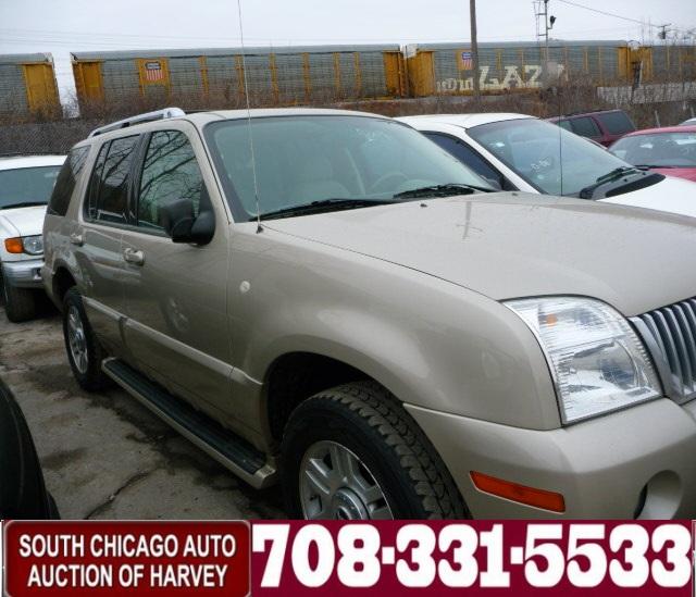 Mercury Mountaineer 2004 photo 1