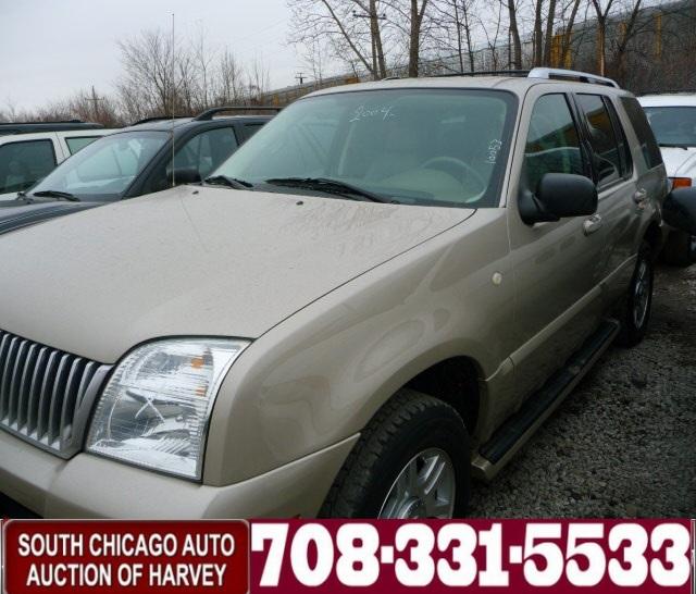 Mercury Mountaineer 2004 photo 2