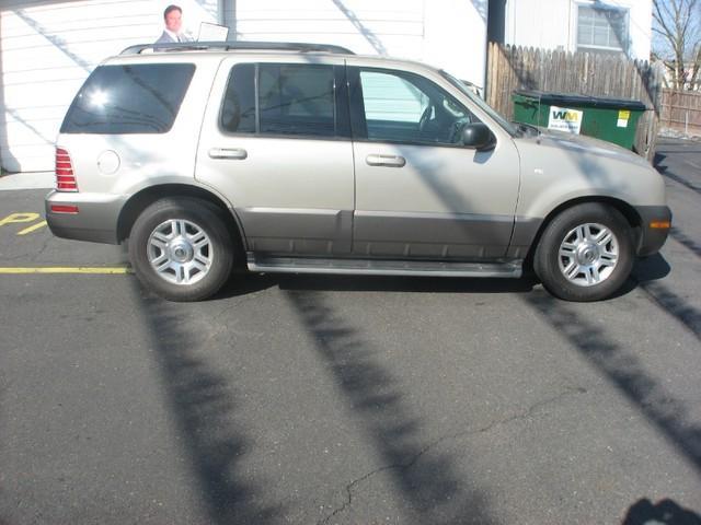 Mercury Mountaineer Sport Quattro Sport Utility