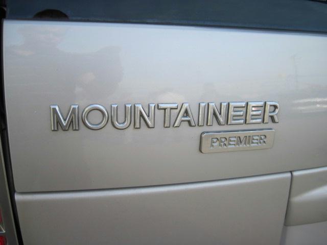 Mercury Mountaineer 2004 photo 3