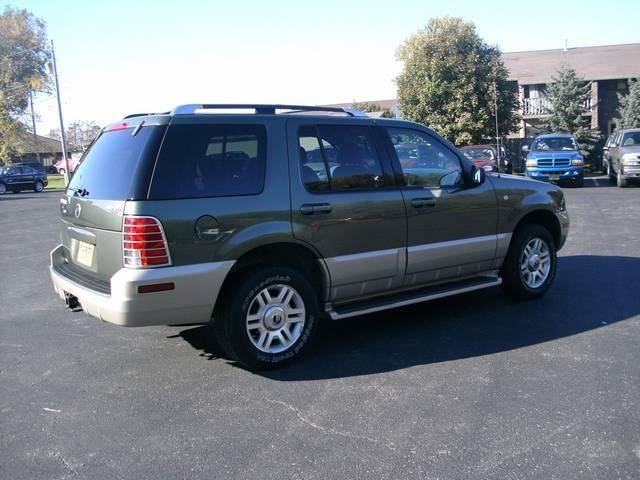 Mercury Mountaineer 2004 photo 2