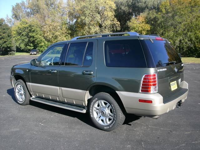 Mercury Mountaineer 2004 photo 3