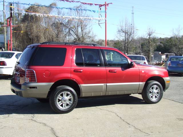 Mercury Mountaineer 2004 photo 3