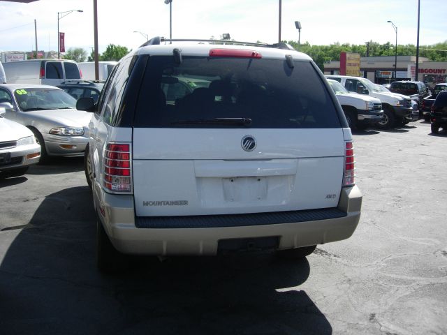Mercury Mountaineer 2004 photo 6