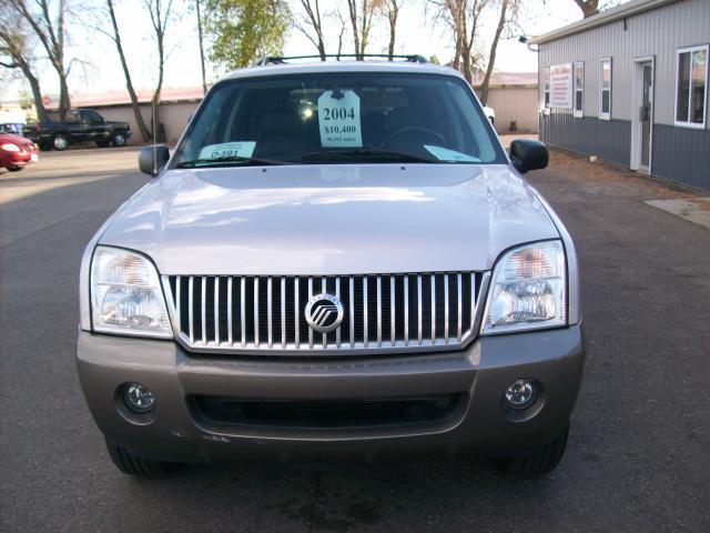 Mercury Mountaineer 2004 photo 1