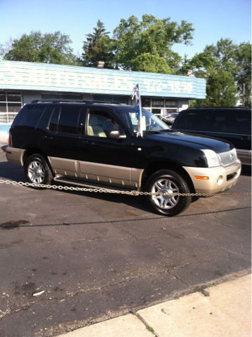Mercury Mountaineer 2004 photo 4