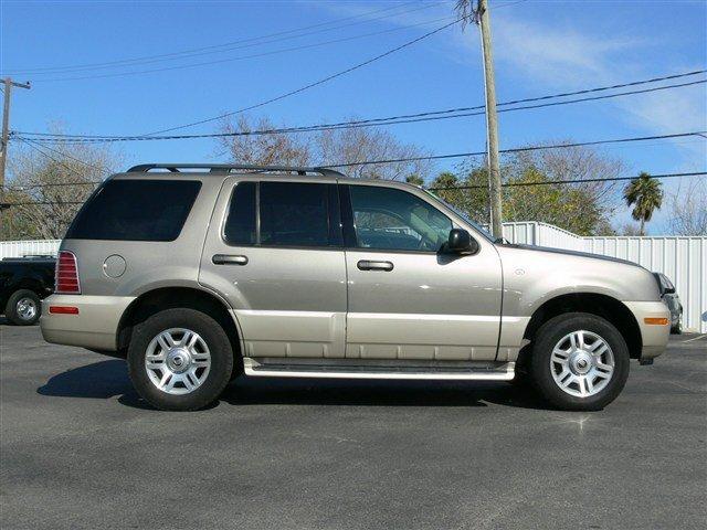 Mercury Mountaineer 2004 photo 3
