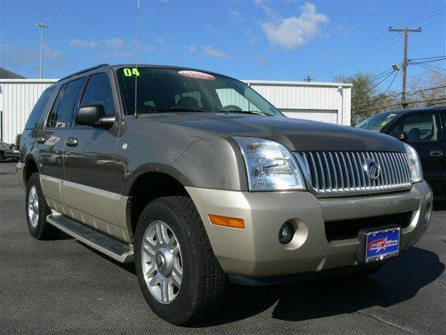 Mercury Mountaineer 2004 photo 4