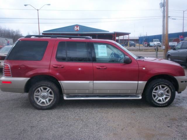 Mercury Mountaineer 2004 photo 2