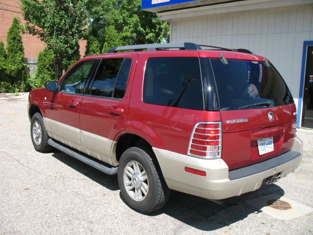 Mercury Mountaineer Crome SUV