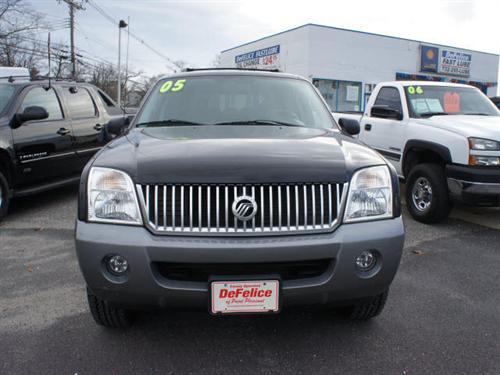 Mercury Mountaineer 2005 photo 1
