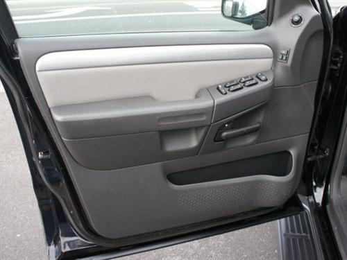 Mercury Mountaineer 2005 photo 5