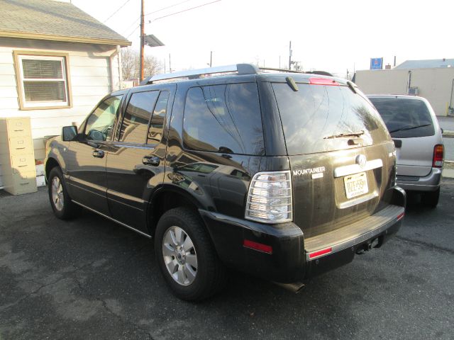 Mercury Mountaineer 2006 photo 1