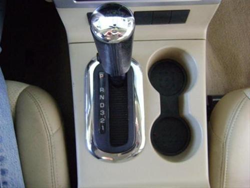 Mercury Mountaineer 2006 photo 1