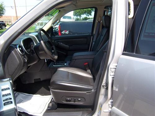 Mercury Mountaineer 2006 photo 1