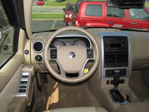 Mercury Mountaineer 2007 photo 2