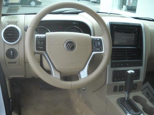 Mercury Mountaineer 2007 photo 1