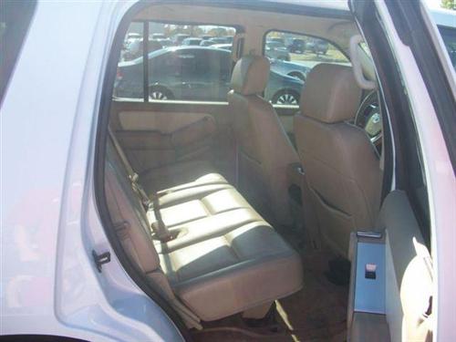 Mercury Mountaineer 2007 photo 3