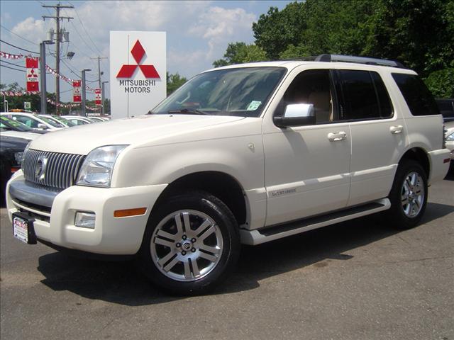 Mercury Mountaineer 2500 3-4 TON VAN 109.6 Sport Utility