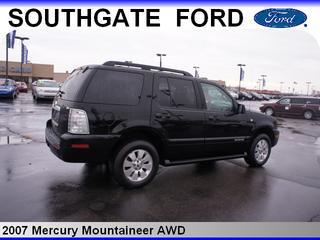 Mercury Mountaineer 2007 photo 2