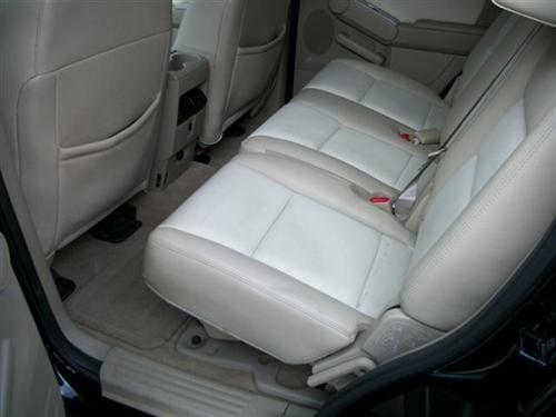 Mercury Mountaineer 2007 photo 2