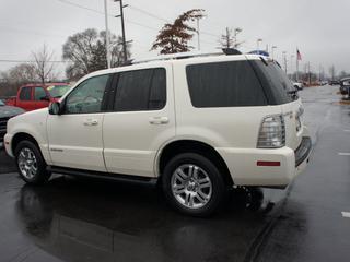 Mercury Mountaineer 2007 photo 2