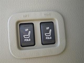 Mercury Mountaineer 2007 photo 2