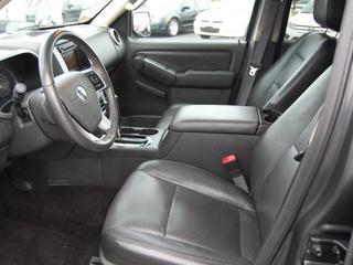 Mercury Mountaineer 2007 photo 1
