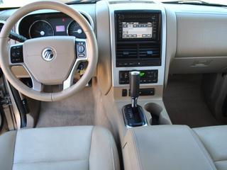 Mercury Mountaineer 2007 photo 2