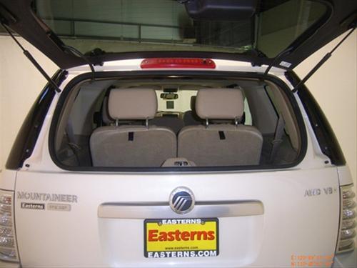 Mercury Mountaineer 2007 photo 2