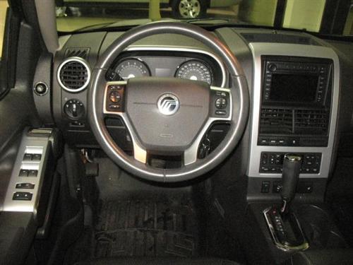 Mercury Mountaineer 2007 photo 2