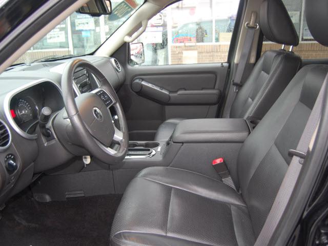 Mercury Mountaineer 2009 photo 5