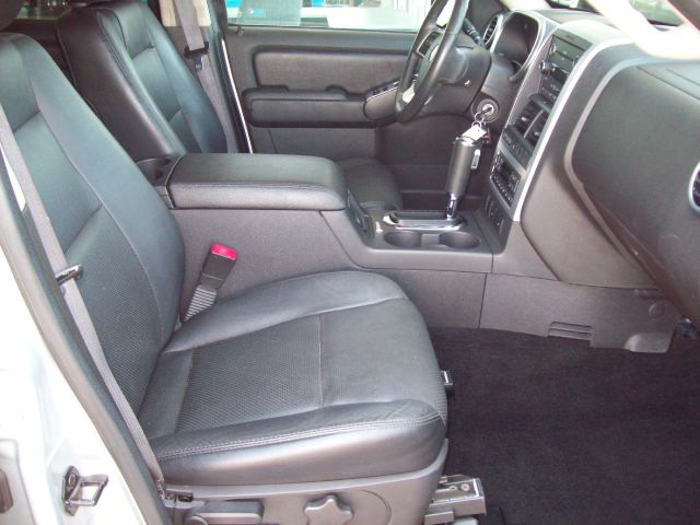 Mercury Mountaineer 2009 photo 17