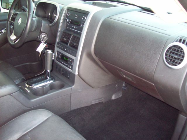 Mercury Mountaineer 2009 photo 19