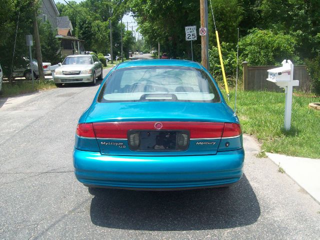 Mercury Mystique 1995 photo 2