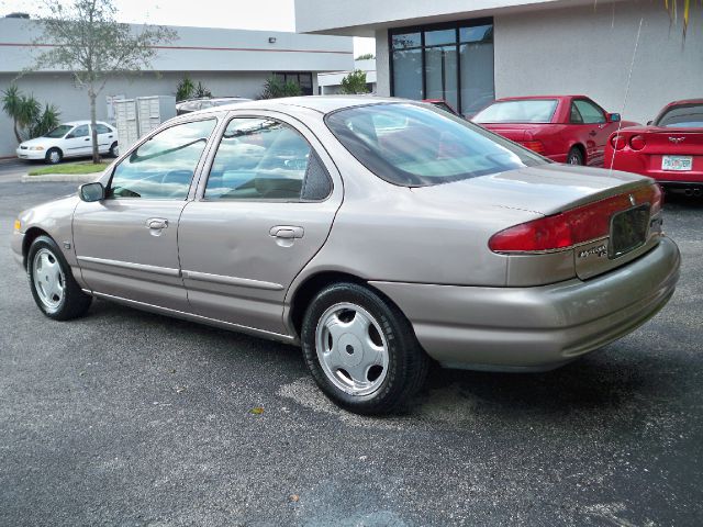 Mercury Mystique 1995 photo 3