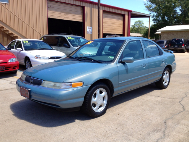 Mercury Mystique 1996 photo 3