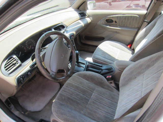 Mercury Mystique 1996 photo 2