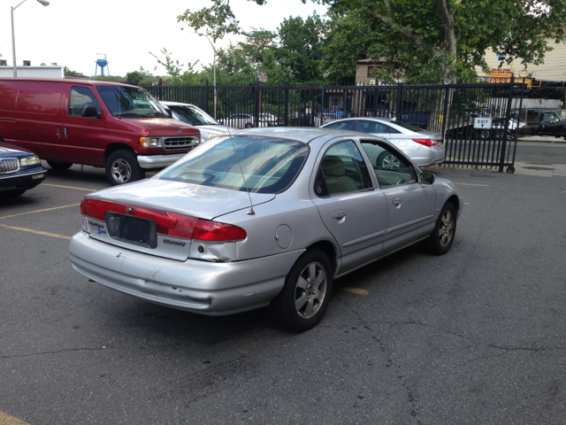 Mercury Mystique 1998 photo 1