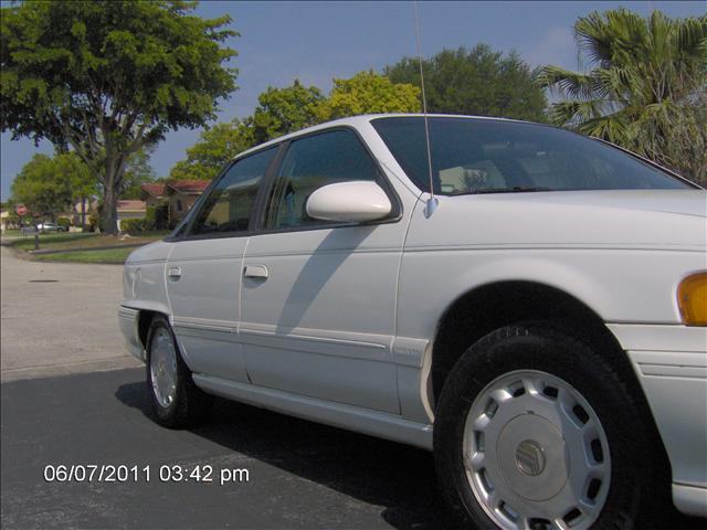 Mercury Sable 1995 photo 1